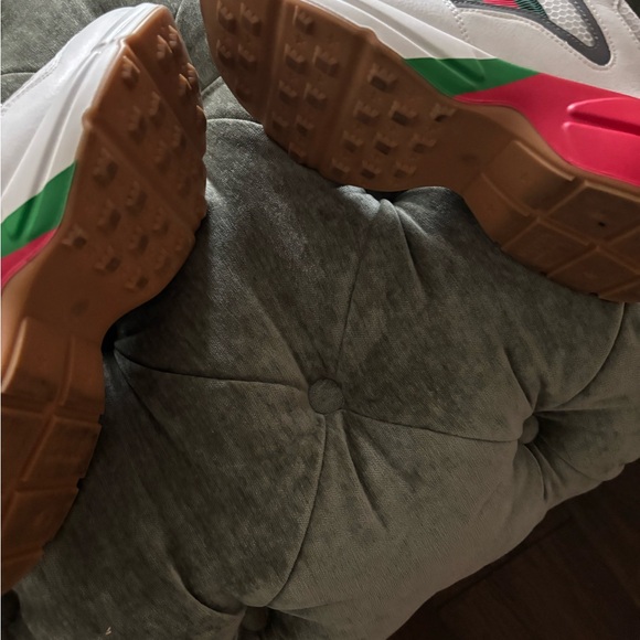 Gucci White/Red Leather and Mesh Rhyton Low Top Sneakers Size Men 7.5 - Picture 5 of 7